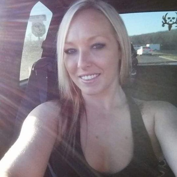 danielleholt120
